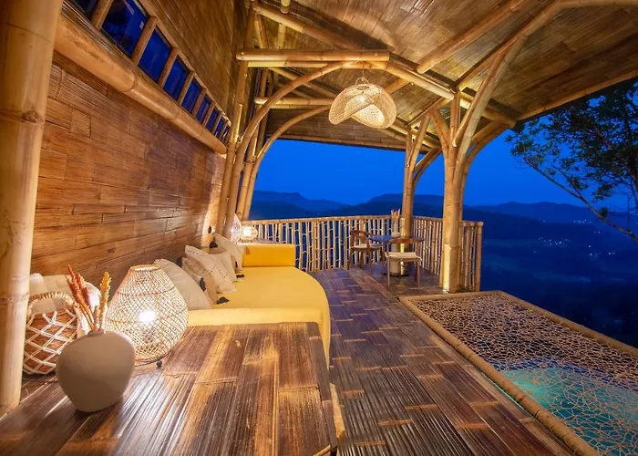 Cliffside Bamboo Treehouse With Heated Pool And View