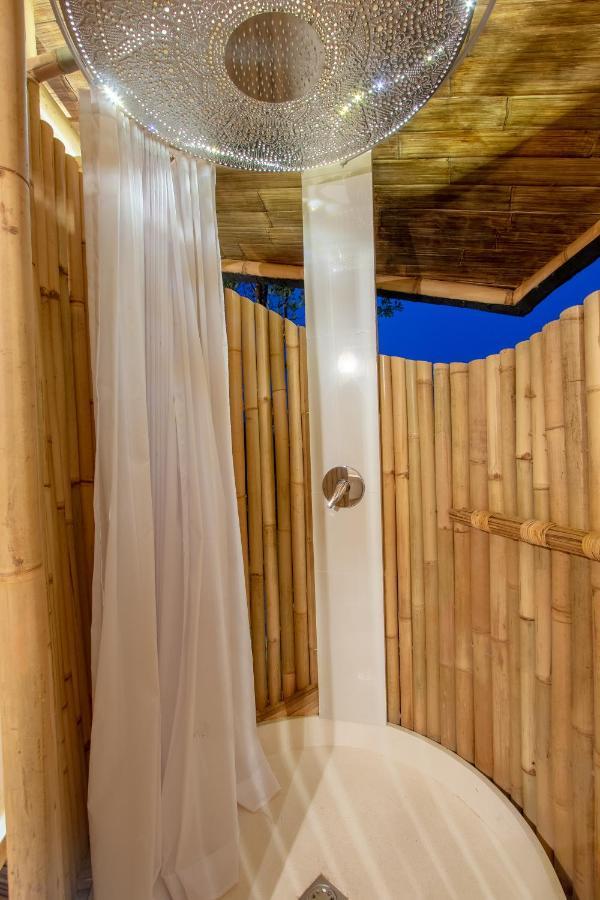 Villa Cliffside Bamboo Treehouse With Heated Pool And View
